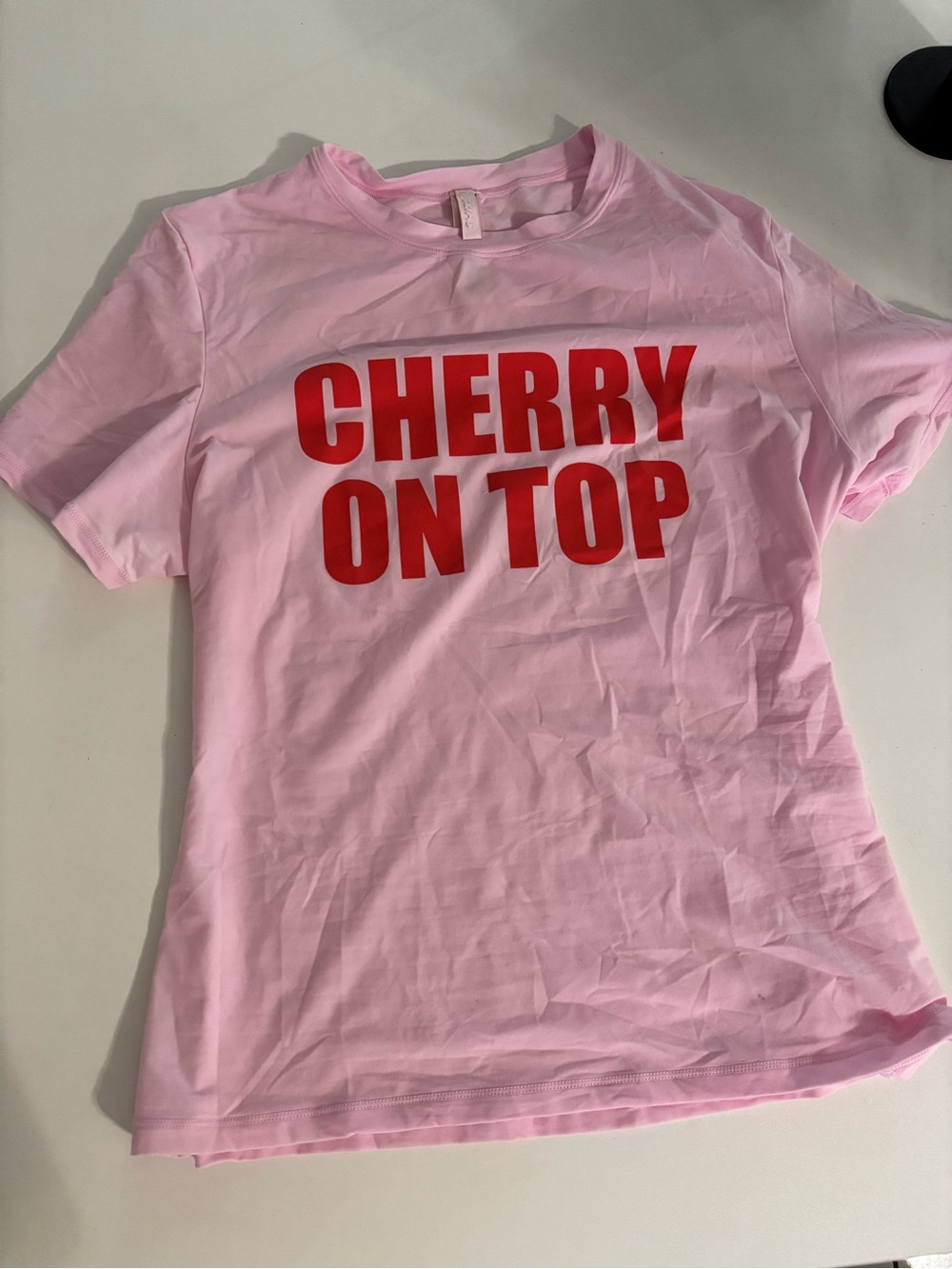SKIMS Limited edition Cherry on top t-shirt - M